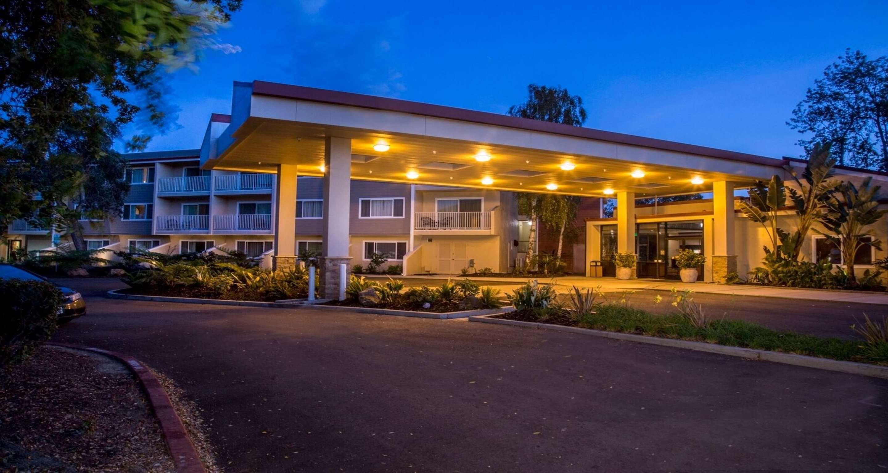 Best Western Plus Garden Court Inn Fremont Exterior foto